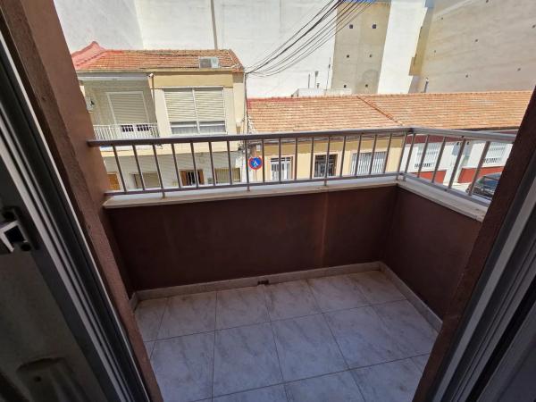 Piso en venta en Calle Concordia, Torrevieja
 photo 2
