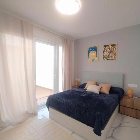 Piso en venta en Avenida de la Purisima, Torrevieja
photo 1