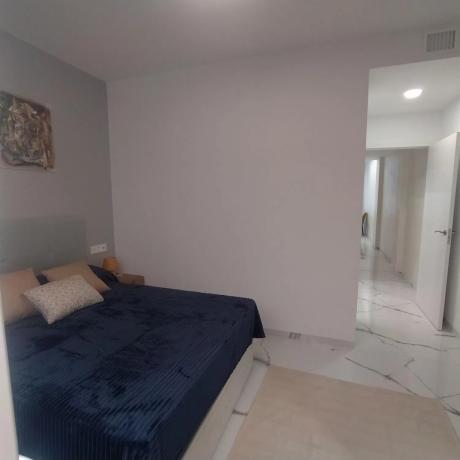 Piso en venta en Avenida de la Purisima, Torrevieja
thumbnail 1