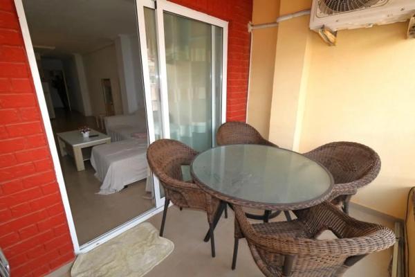 Квартира на продажу на  Calle Goleta, Торревьеха photo 2