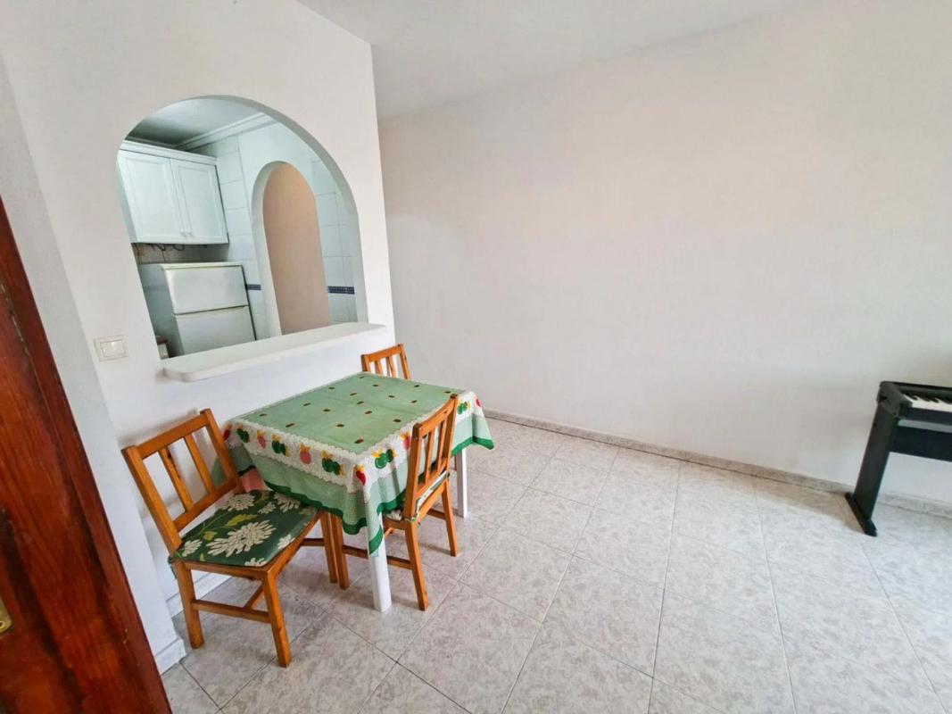 Продажа квартиры на Calle Patricio Zammit, Торревьеха
photo 2