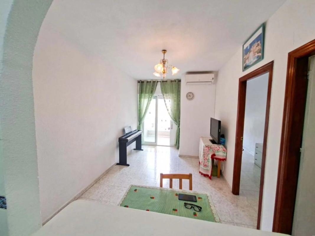 Продажа квартиры на Calle Patricio Zammit, Торревьеха
photo 3
