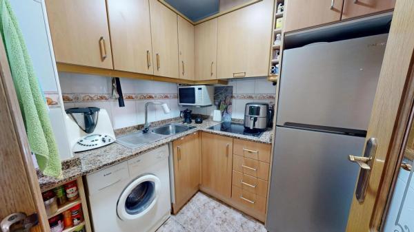 Piso en venta en Avenida Diego Ramírez Pastor, Torrevieja
photo 1