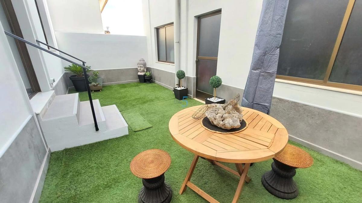 Sale of apartment in Desamparados-Hurchillo-Torremendo, Orihuela
 photo 3