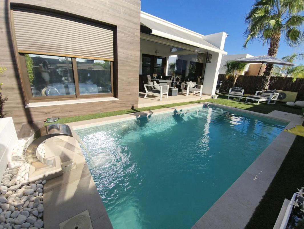 Venta de chalet independiente en Desamparados-Hurchillo-Torremendo, Orihuela
photo 4