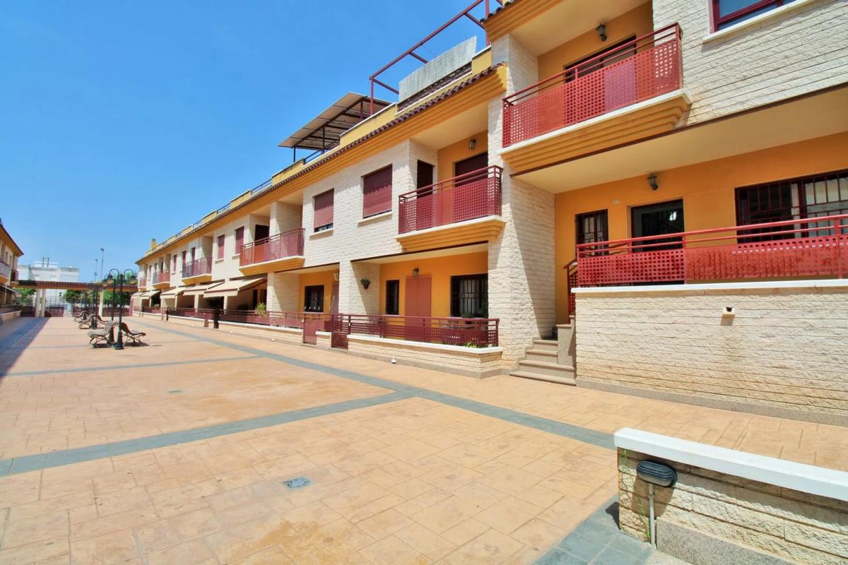 Propiedades en venta y alquiler en España photo 3