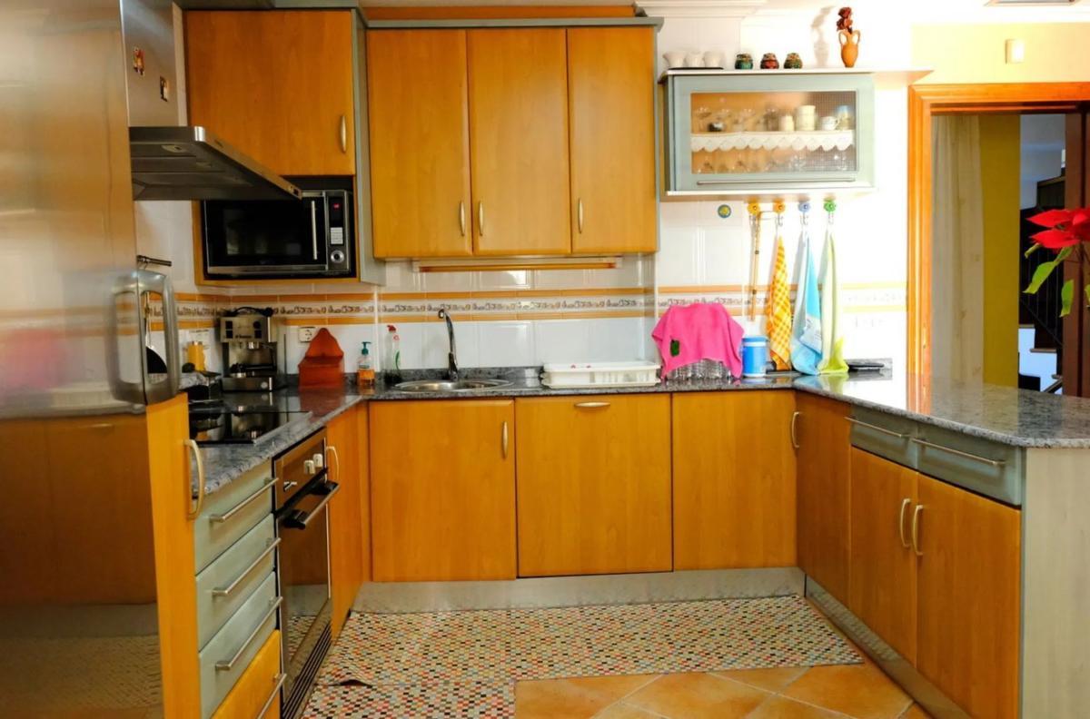 Продажа отдельного шале в  Desamparados-Hurchillo-Torremendo, Ориуэла photo 5