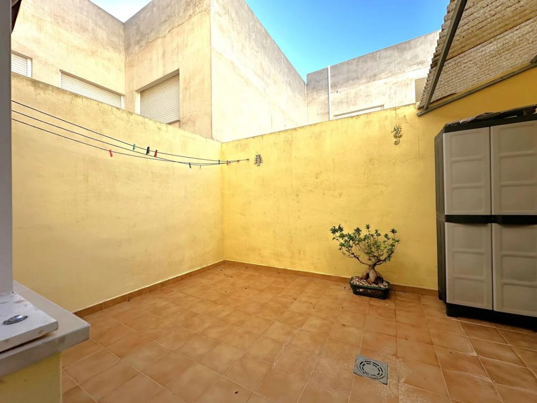 Venta de chalet adosado en CL 8 DE DICIEMBRE , Orihuela photo 5