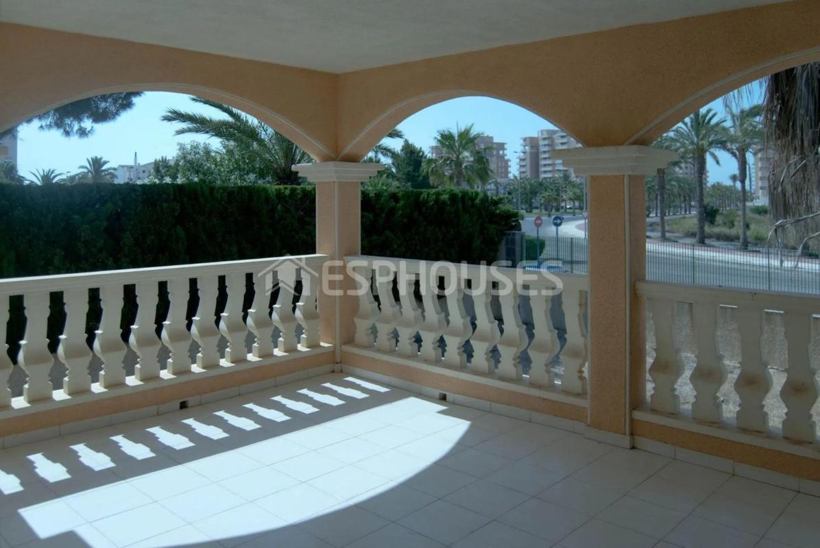 Продажа отдельного шале в  Molins-Campaneta-San Bartolomé, Ориуэла photo 2