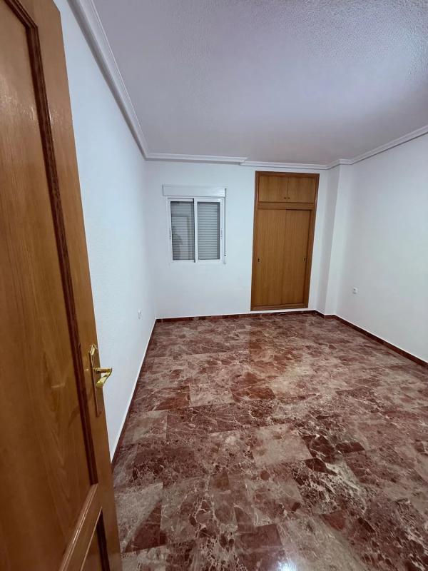 Продажа квартиры на Calle Comandante Manuel Gimeno, 32, Ориуэла
 photo 5