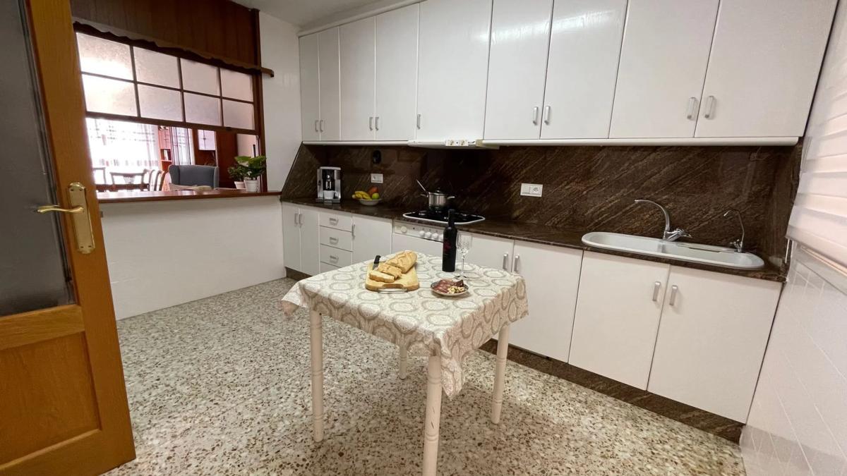 Sprzedaż mieszkania w Calle Duque de Tamames, 38, Orihuela
photo 4