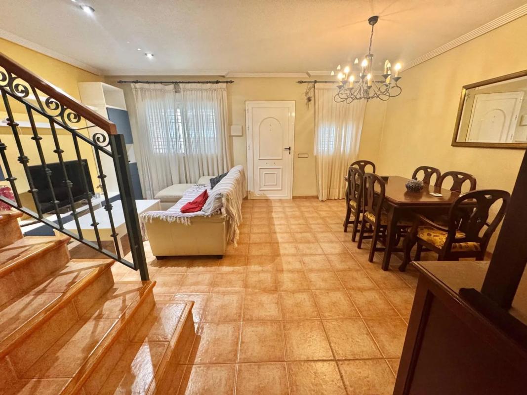 Sale of independent chalet in Calle Huerta, 9, Orihuela
photo 5