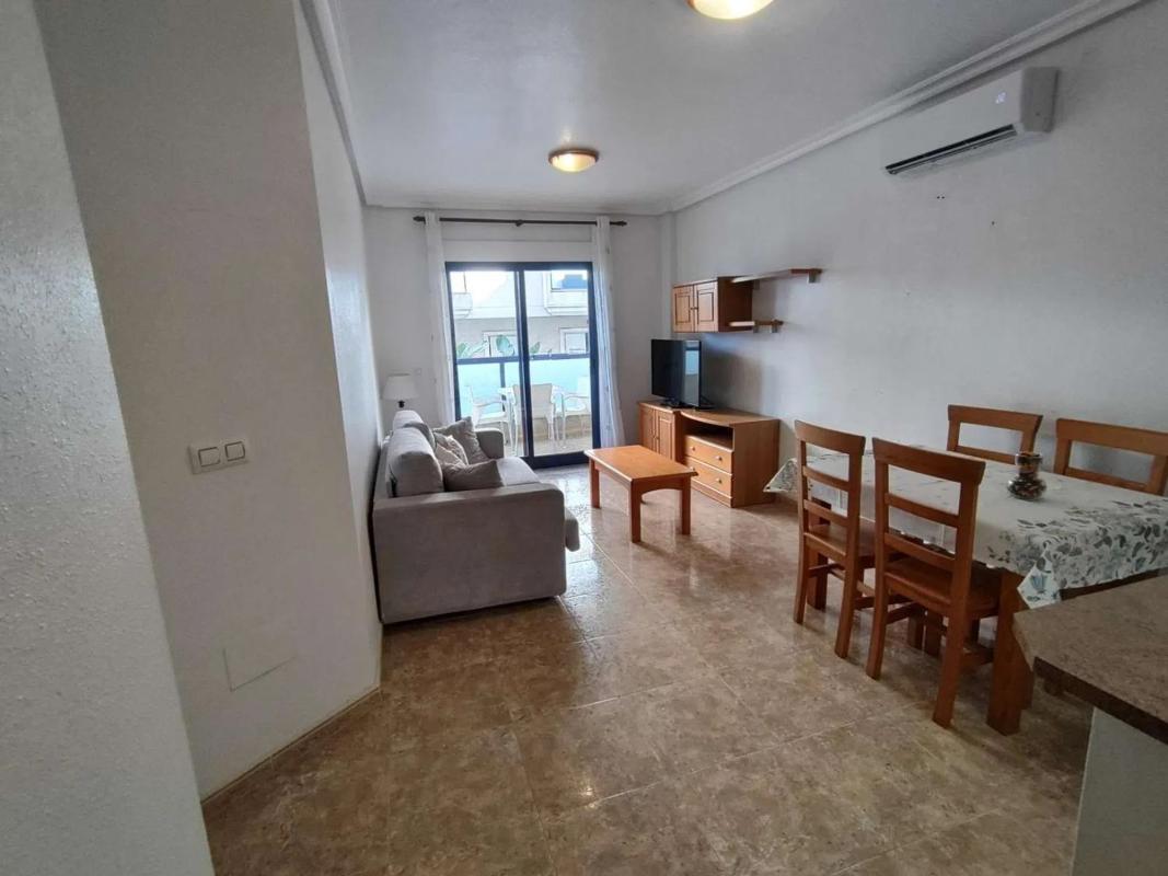 Venta de piso en Barrio Aguamarina, Orihuela
photo 5