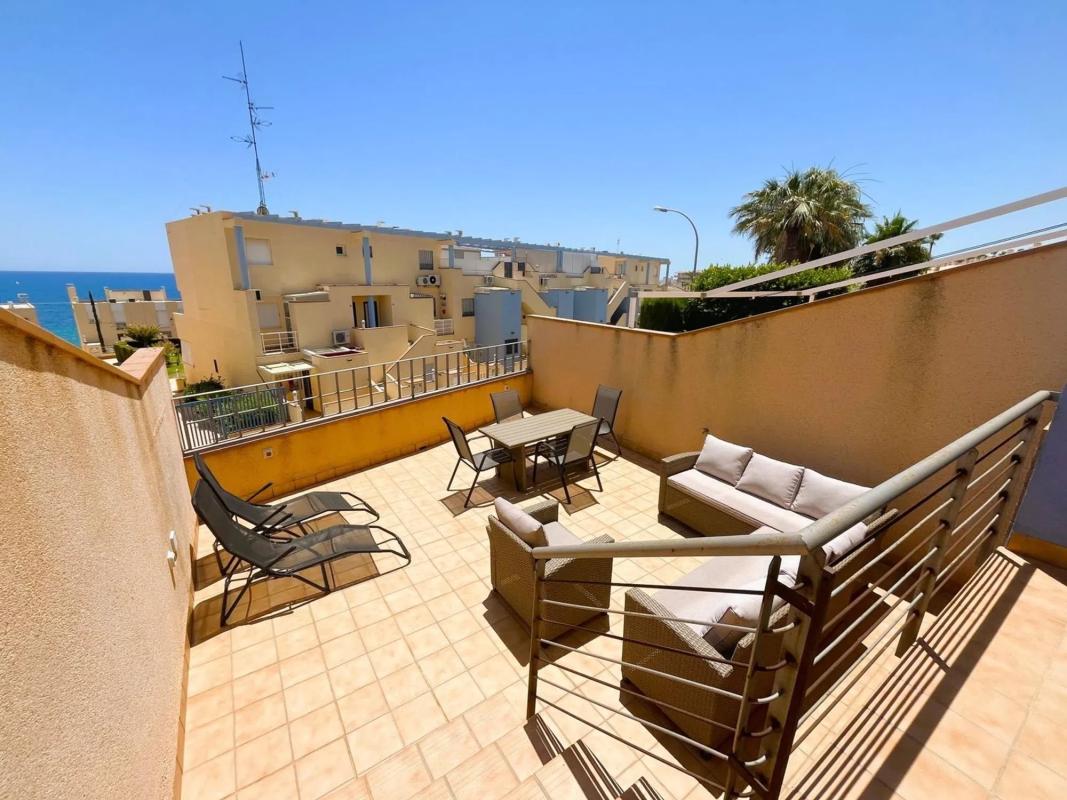 Duplex sale in Calle Vicente Blasco Ibáñez, Orihuela photo 1