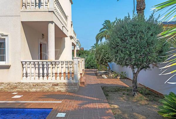 Independent chalet for sale in Calle Baliza, Orihuela
 photo 2