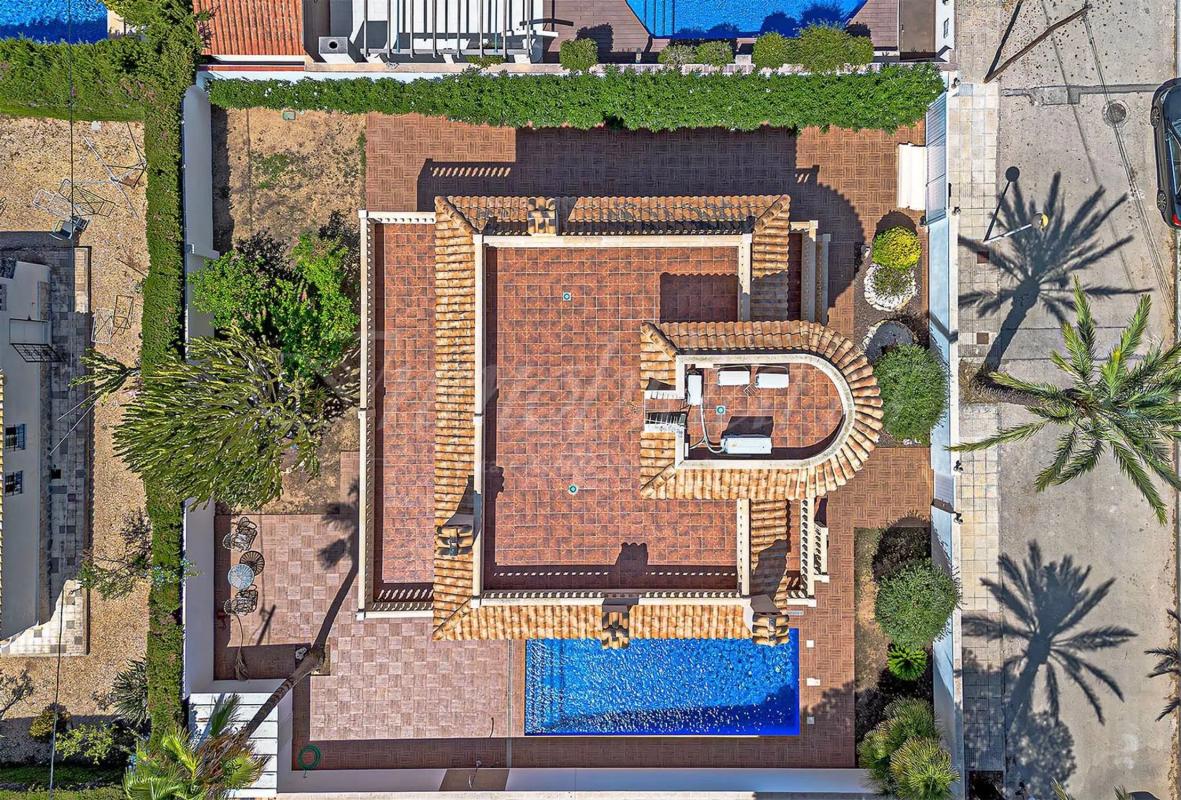 Sale of independent chalet in Calle Baliza, Orihuela
photo 5