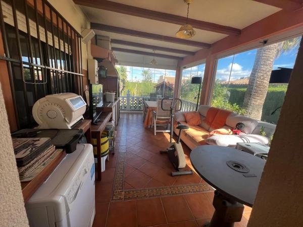 Independent chalet for sale in Avenida del Cabo, 124, Orihuela
photo 1