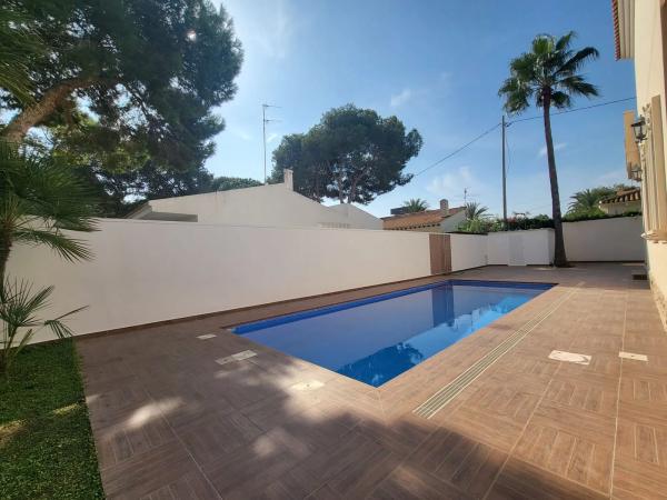Independent chalet for sale in Calle Baliza, Orihuela
 photo 2
