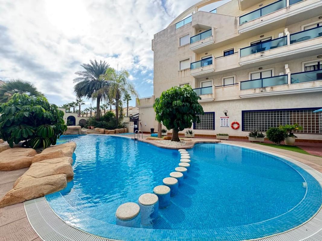 Sprzedaż mieszkania w Barrio Campoamor, Orihuela
 photo 2