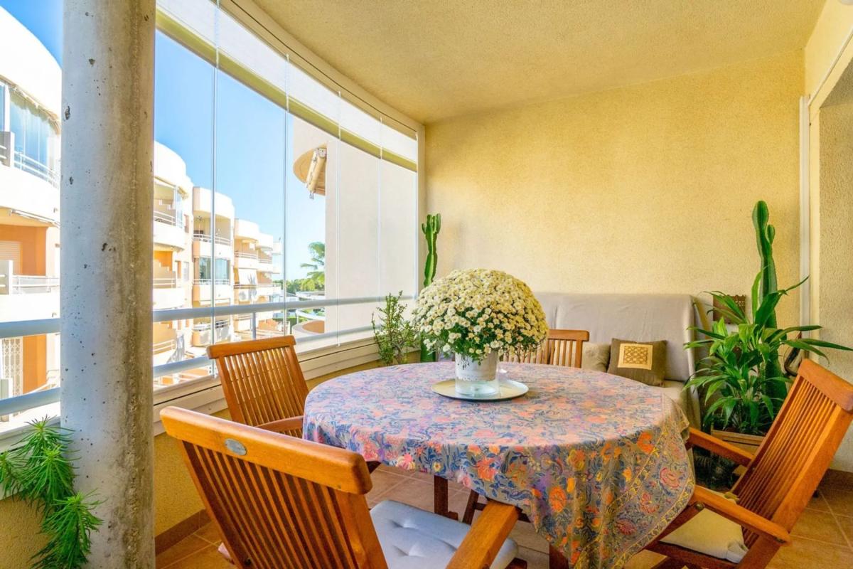 Продажа квартиры на Calle Miguel de Unamuno, Ориуэла
photo 1