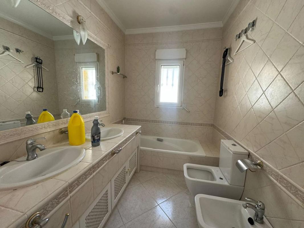 Продажа отдельного шале в Barrio La Regia, Ориуэла photo 5