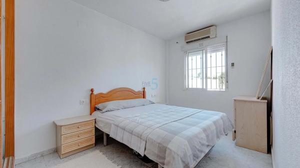 Piso en venta en Barrio La Regia, Orihuela
 photo 3