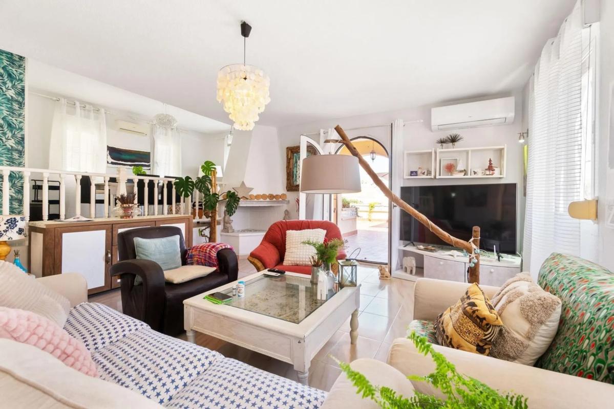 Продажа отдельного шале в Barrio La Zenia, Ориуэла photo 4