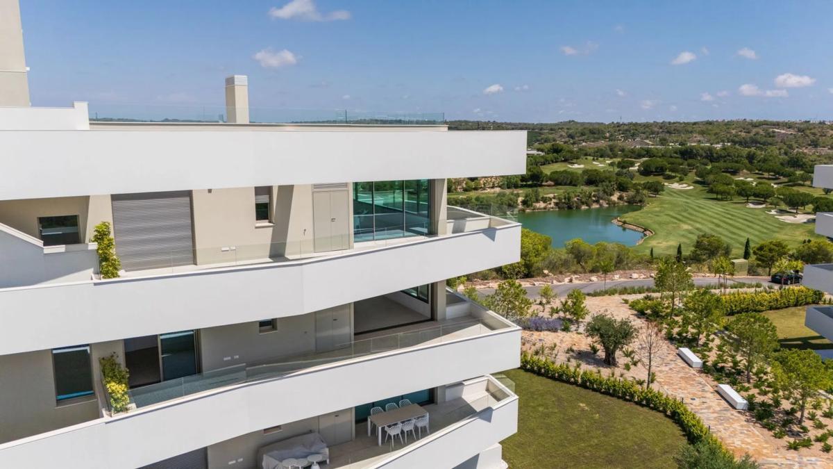 Venta de piso en Avenida de las Colinas, 50, Orihuela
 photo 2