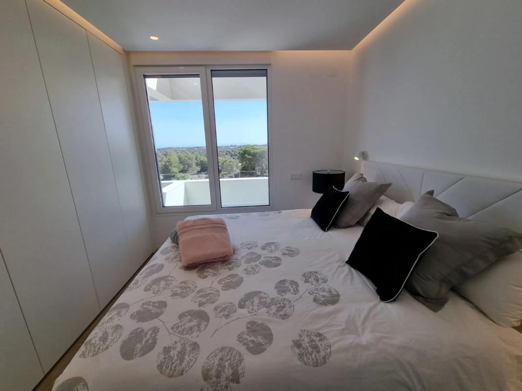 Venta de piso en Avenida de las Colinas, Orihuela
photo 5