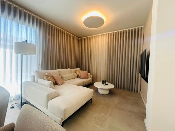 Independent chalet for sale in Calle Cabo Ortegal, Orihuela
 photo 2