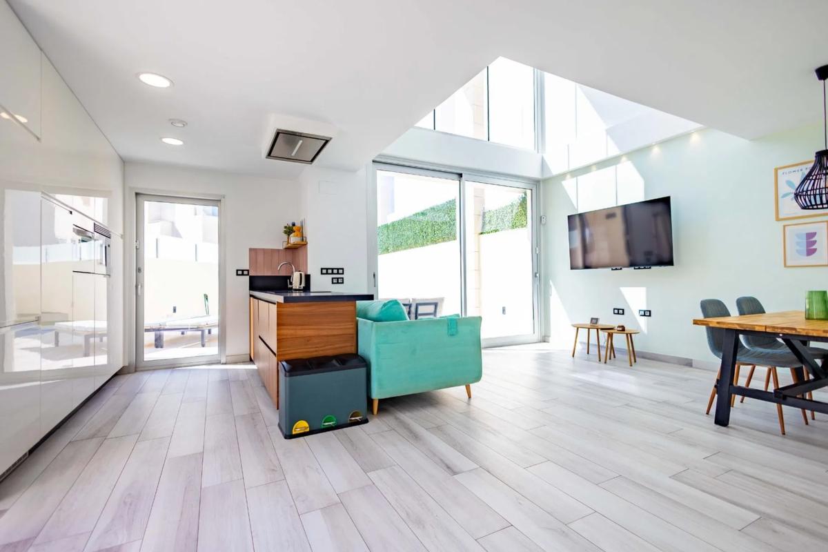 Sale of independent chalet in Urb. Palm Beach, Orihuela
photo 5