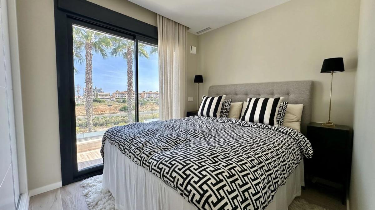 Продажа отдельного шале в Calle Cabo de Peñas, 3, Ориуэла photo 2