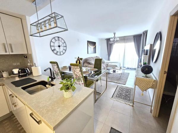 Квартира на продажу на  Barrio Lomas de Cabo Roig-Los Dolses, Ориуэла photo 2