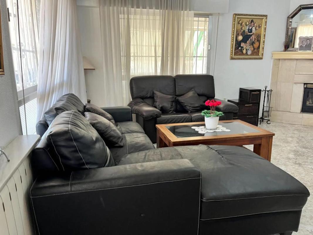 Продажа отдельного шале в Barrio Lomas de Cabo Roig-Los Dolses, Ориуэла photo 3