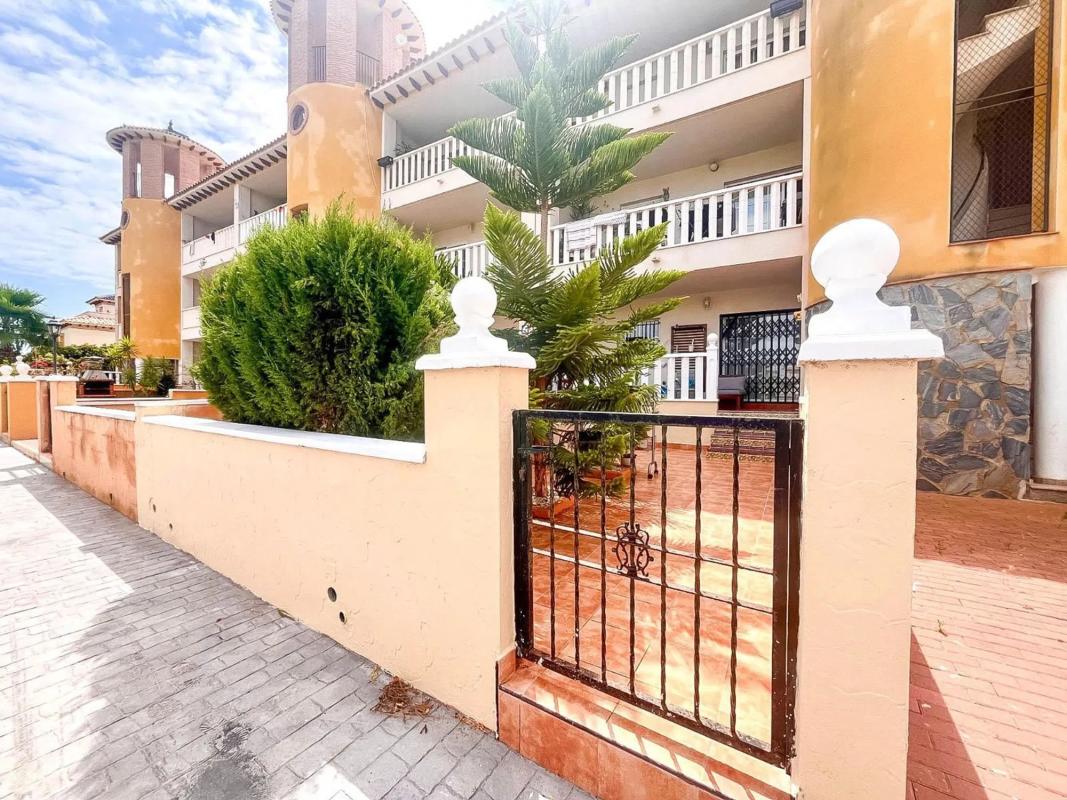 Venta de chalet independiente en Calle Castillo del rio, Orihuela
photo 1