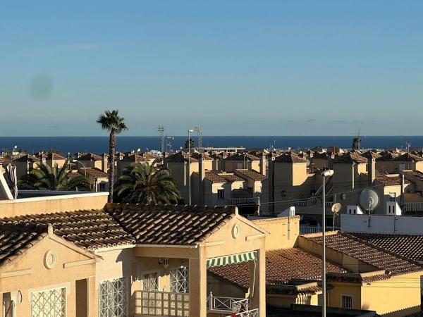 Duplex en venta en Barrio Los Almendros-La Florida, Orihuela photo 1