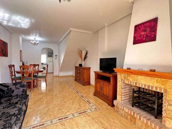 Дуплекс на продажу в Barrio Los Almendros-La Florida, Ориуэла photo 4