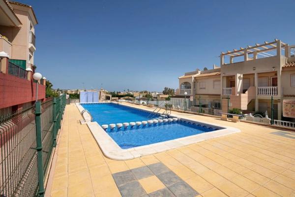 Piso en venta en Barrio Los Almendros-La Florida, Orihuela
 photo 1