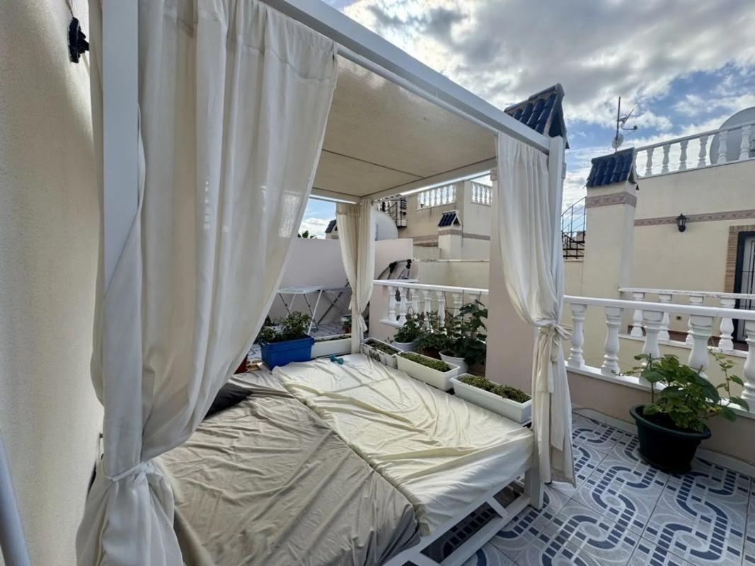 Venta de chalet adosado en Calle de la Garza , Orihuela photo 3