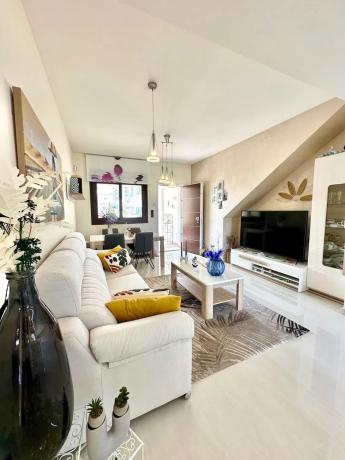 Квартира на продажу на  Barrio Los Almendros-La Florida, Ориуэла photo 4