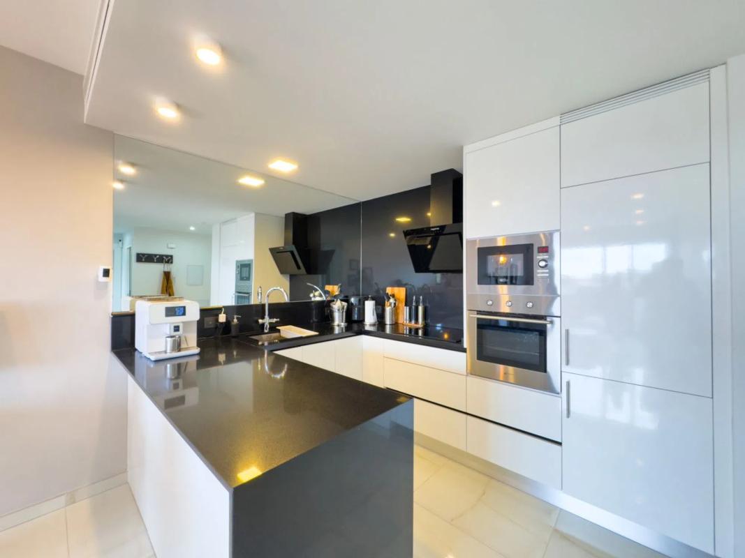 Sale of apartment in Calle Lagos de Covadonga, Orihuela
 photo 4