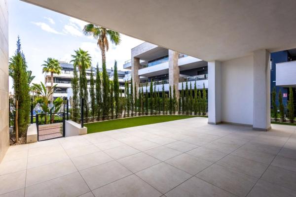 Piso en venta en Calle Pablo Picasso, Orihuela
 photo 1