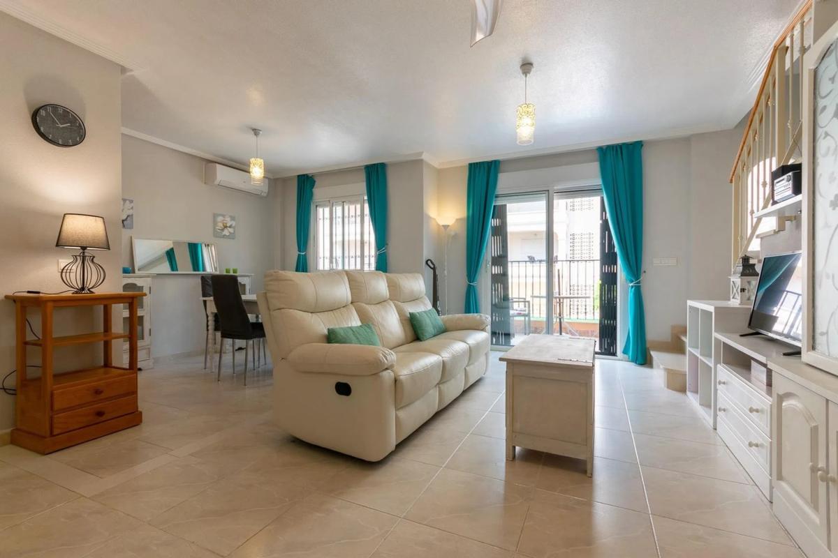 Duplex sale in Vía, Orihuela photo 5