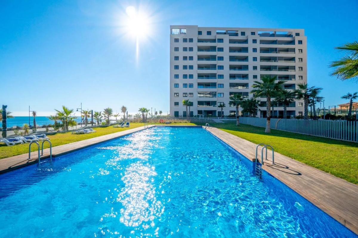 Venta de piso en Barrio Punta Prima, Orihuela
photo 2