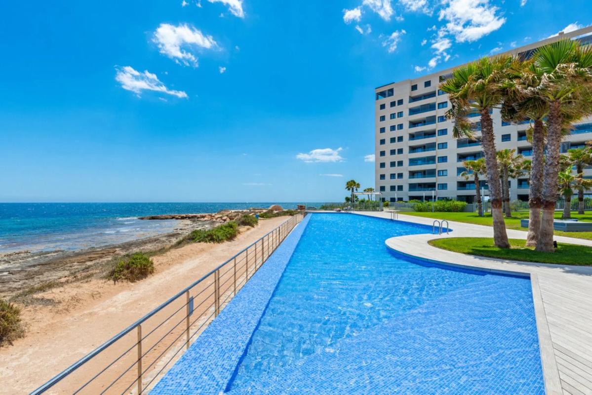 Venta de piso en Barrio Punta Prima, Orihuela
photo 1