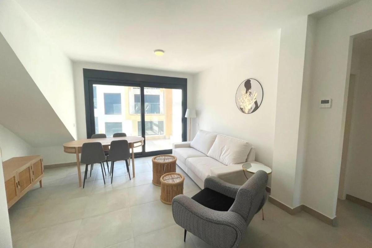 Продажа квартиры на Barrio Villamartín-Las Filipinas, Ориуэла
photo 2