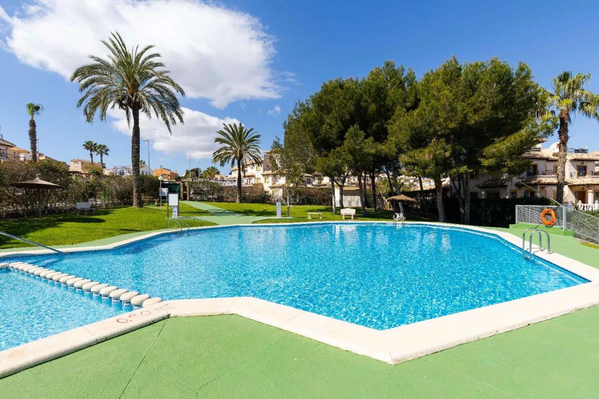 Venta de piso en Barrio Villamartín-Las Filipinas, Orihuela
photo 3