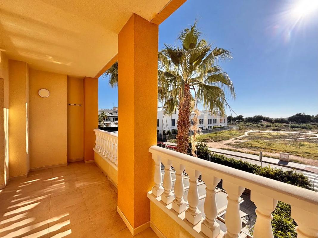 Sprzedaż mieszkania w Calle Pimienta, Orihuela
 photo 3