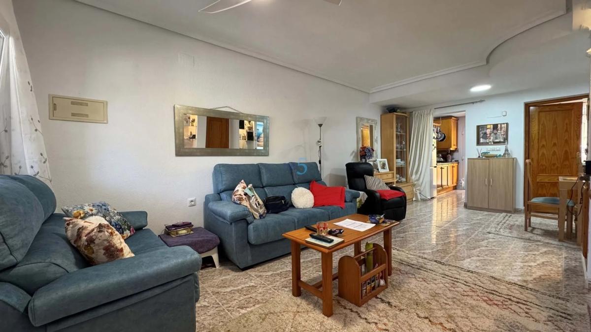 Venta de chalet independiente en Barrio Villamartín-Las Filipinas, Orihuela
photo 5