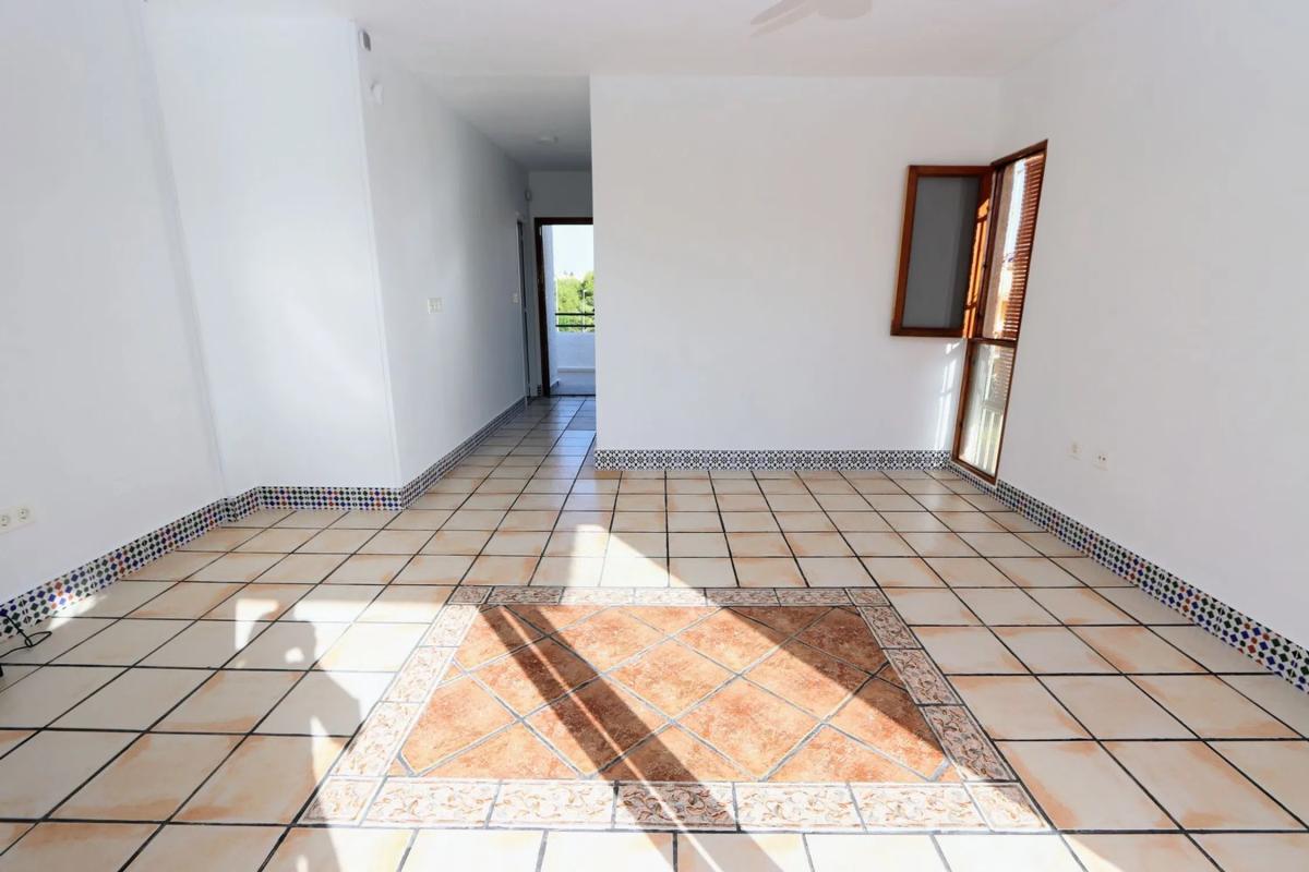 Продажа квартиры на Calle Ruperto Chapi, Ориуэла
photo 4